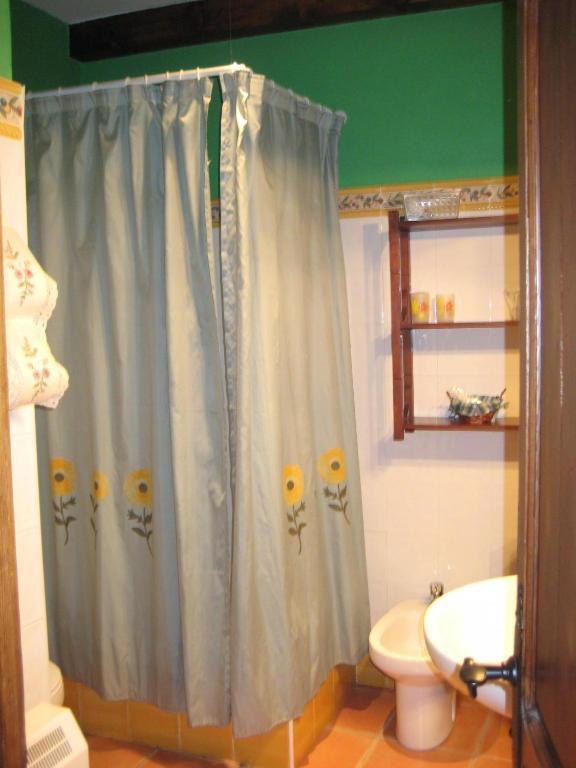 Apartamentos Saqura Segura de la Sierra Værelse billede